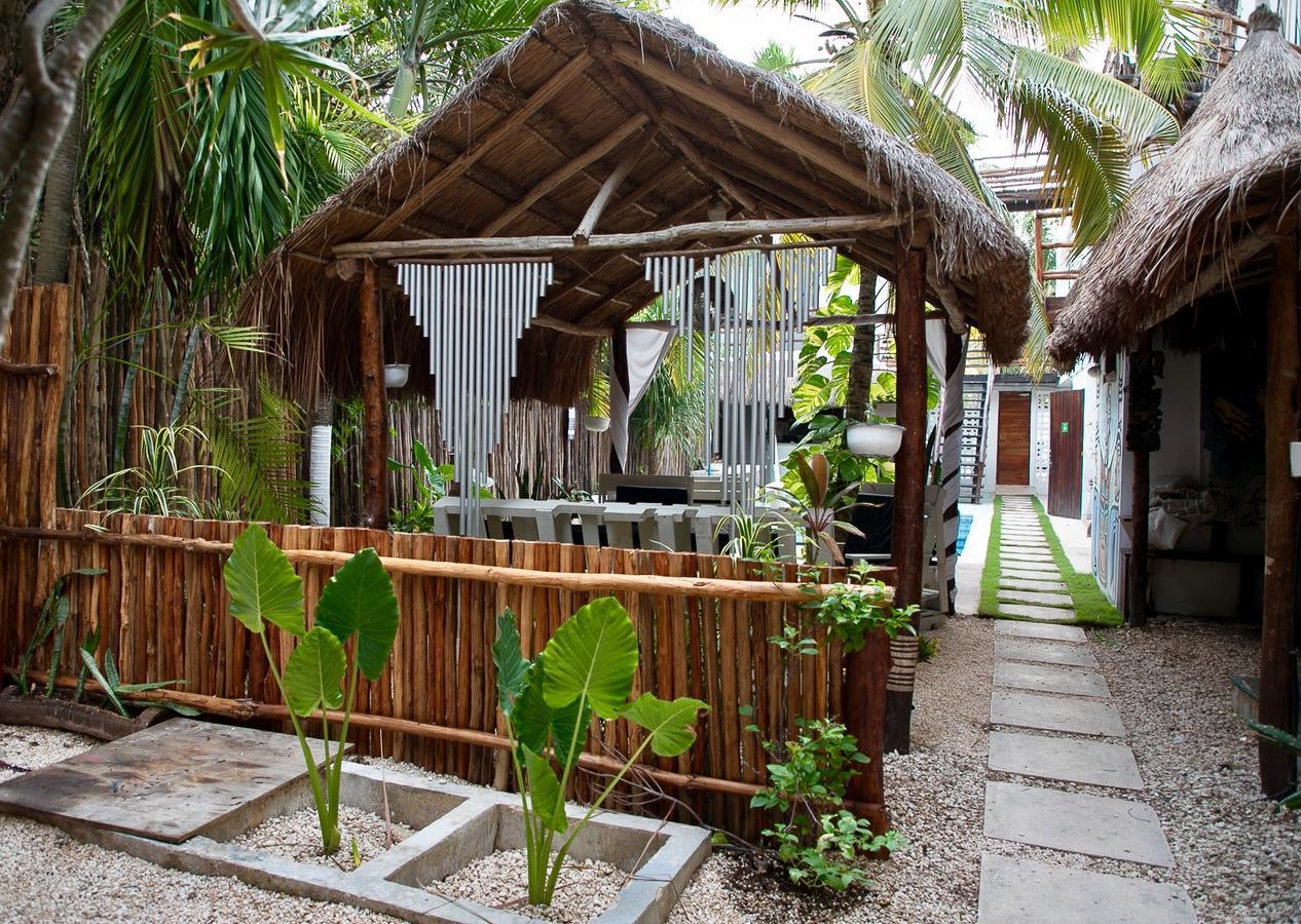 Tuup Jungle Aparthotel Tulum Pueblo Buitenkant foto